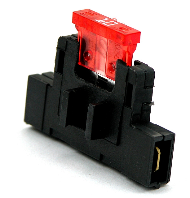 Fuse Holder for Blade Fuses